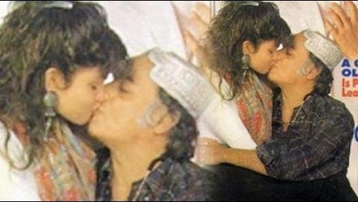 Image result for mahesh bhatt and pooja bhatt kiss newsable